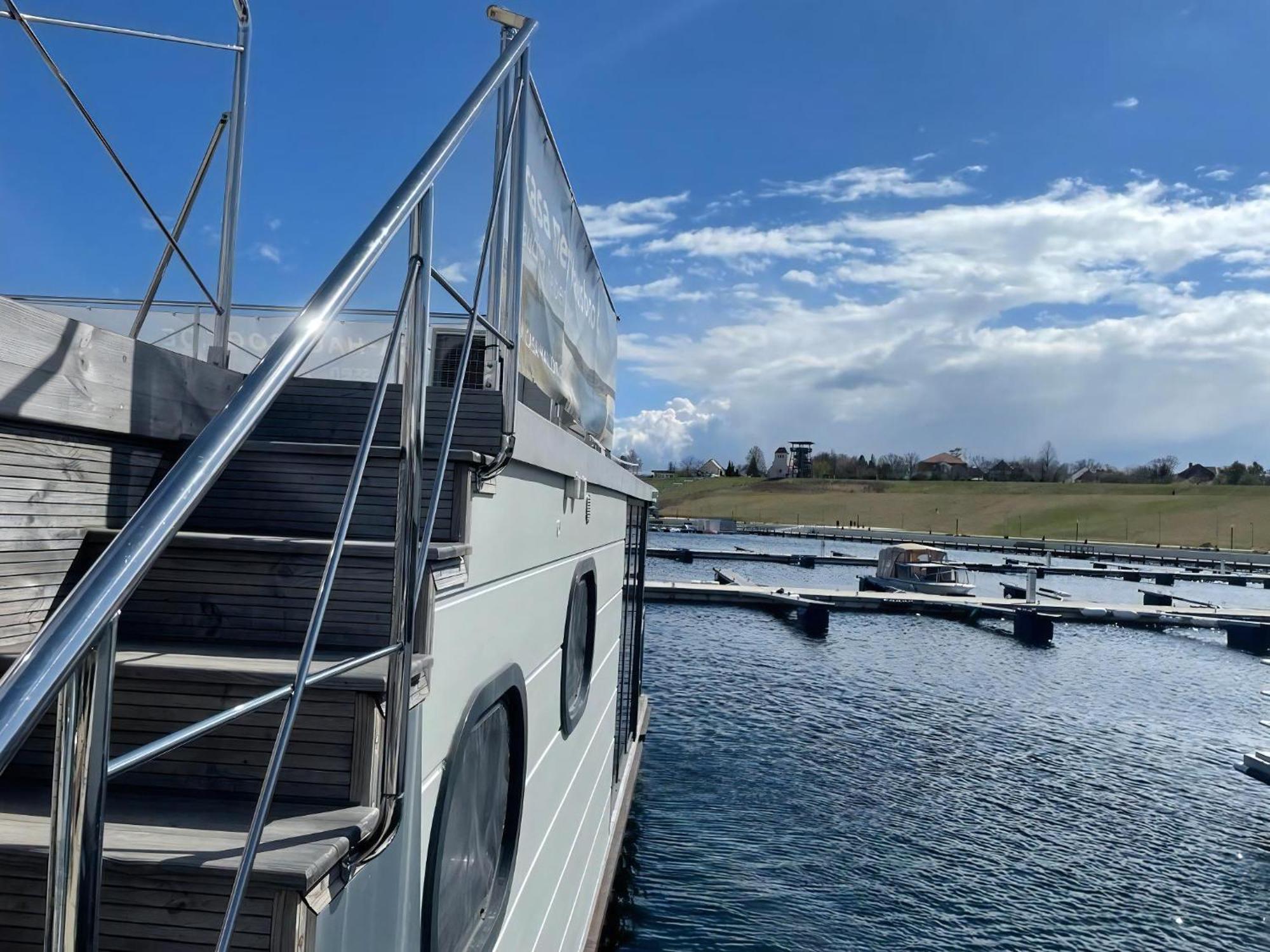 Hausboot Schiff Fuer 4 Personen Ca, 33 M Sup2 In Braunsbedra, Sachsen Anhalt Halle Saale Unstrut Region ภายนอก รูปภาพ